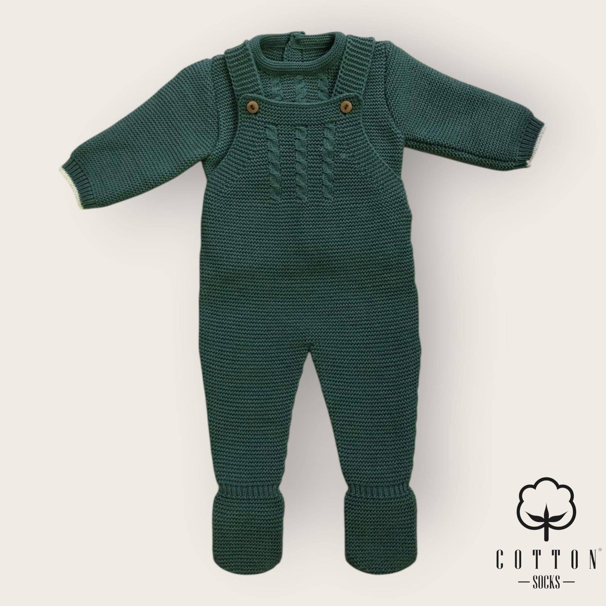 532.10 Salopette + maglione di maglia