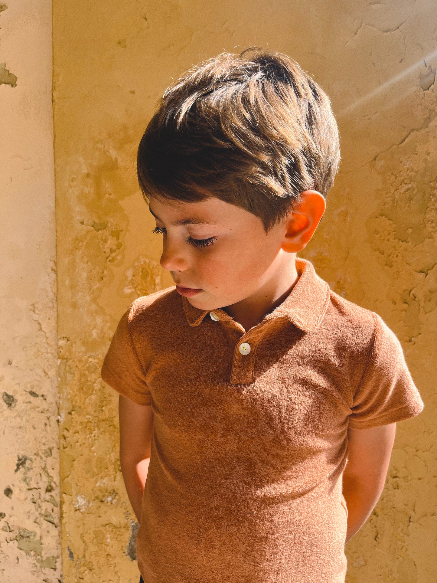 BERNIE - Polo unisex in spugna di cotone colore Cognac