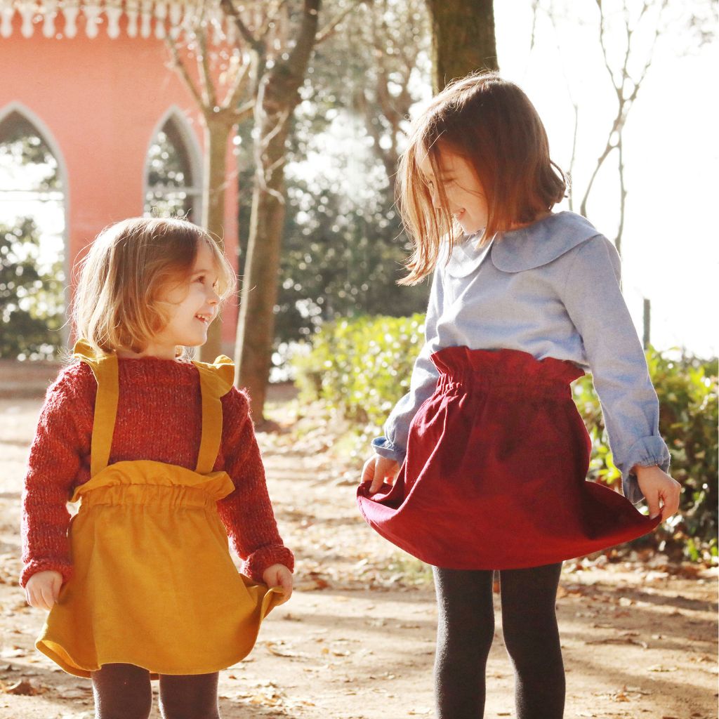 gonna bambina con bretelle removibili