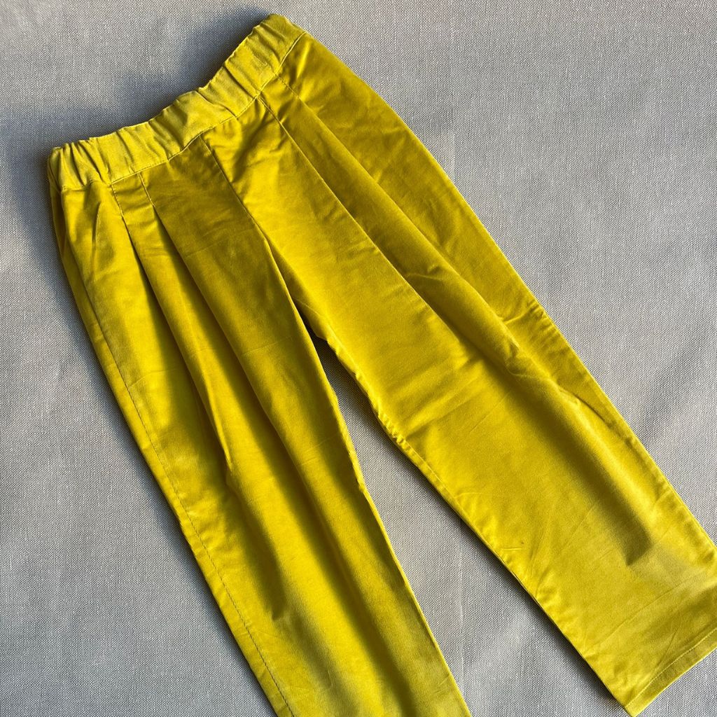 UNISEX VELVET TROUSERS mod. BERLIN - YELLOW