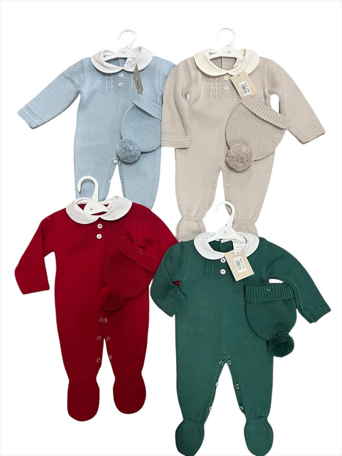 Ref: 640 tutina in maglia con cappellino