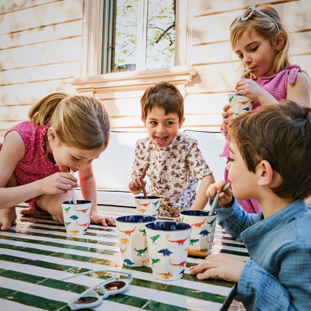 Vestire i bambini da bambini