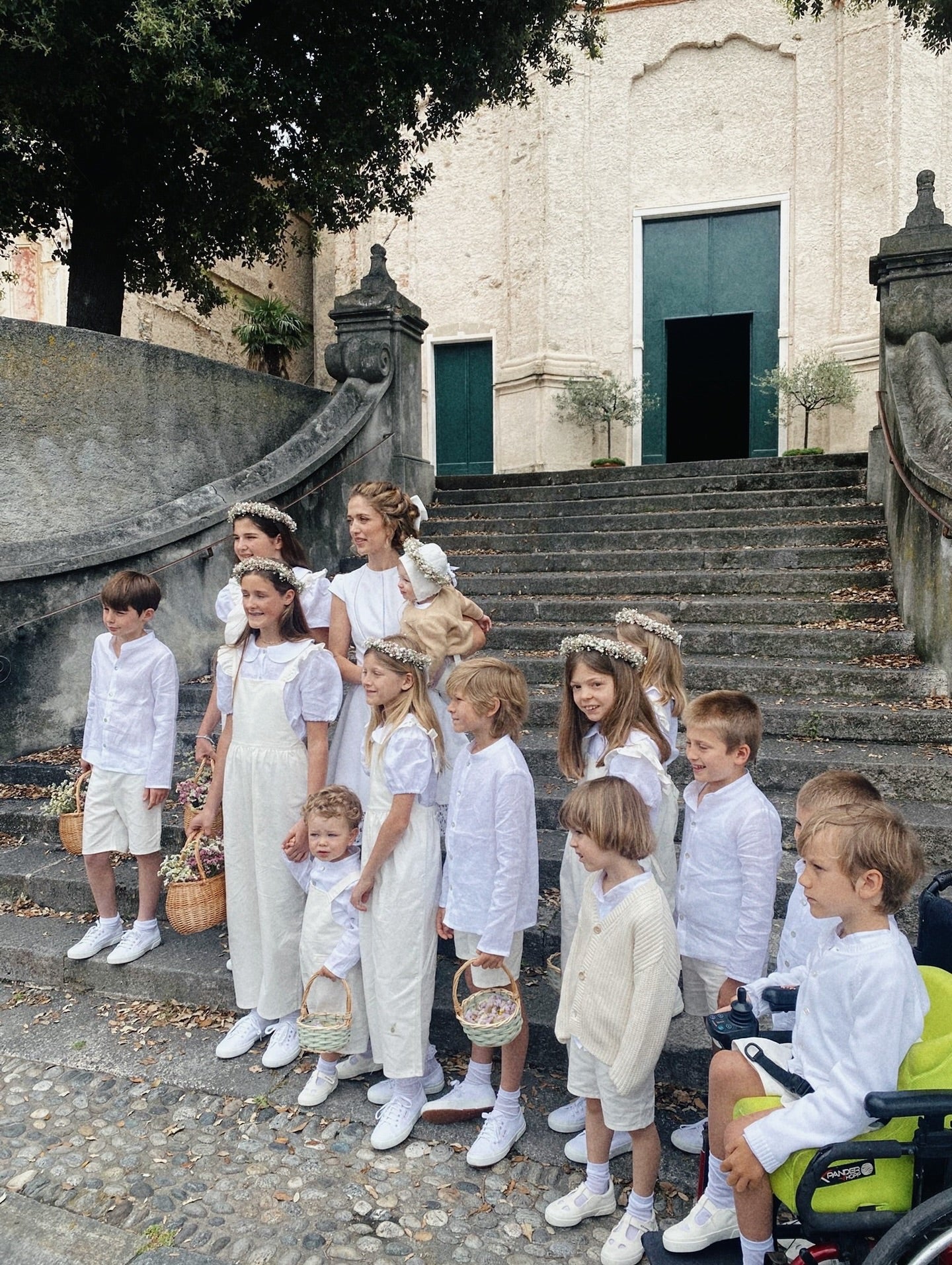 Modello Milano inlino color panna- salopette bambina e bambino