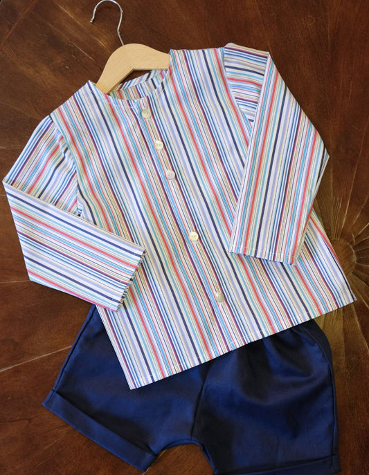 Camicia in cotone per bambino e bambina senza colletto fantasia a righe verticali multicolore
