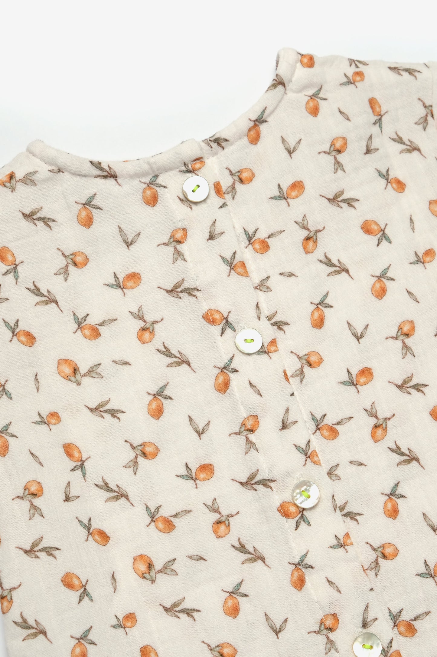 Modello NOE – Maglietta unisex sartoriale con fantasia arance
