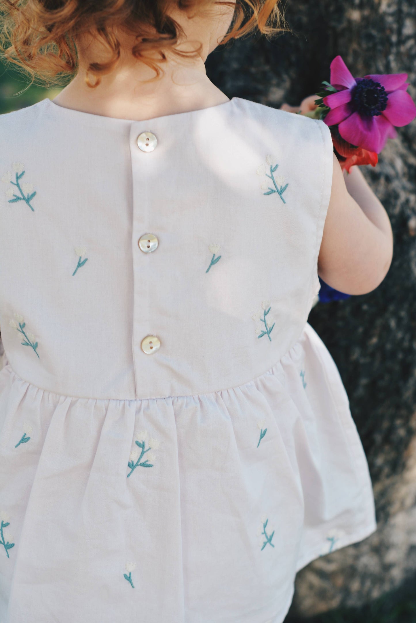 Tutina in cotone 100% con ricamo floreale Baby