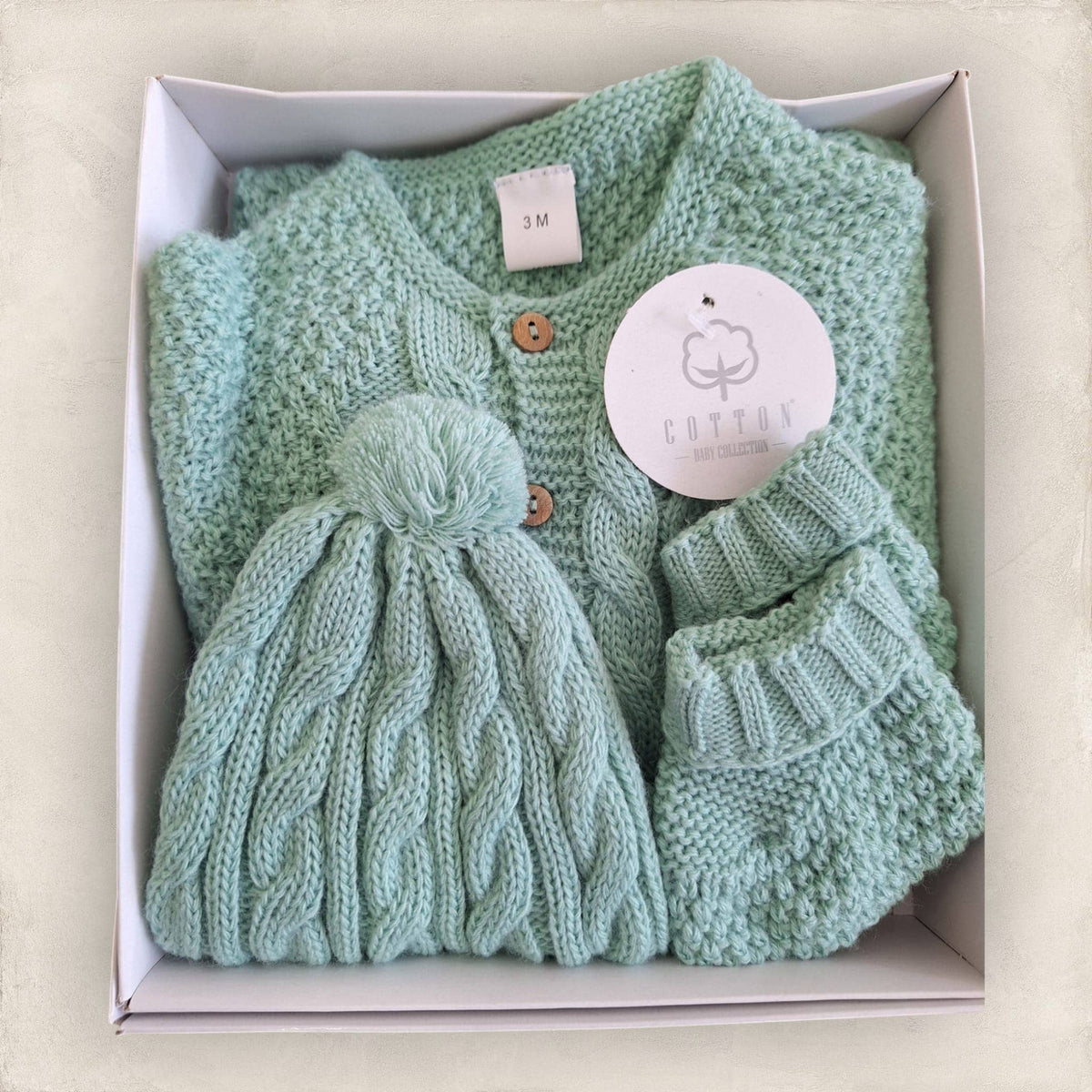 Set completo per neonato: tutina, cappello e scarpine