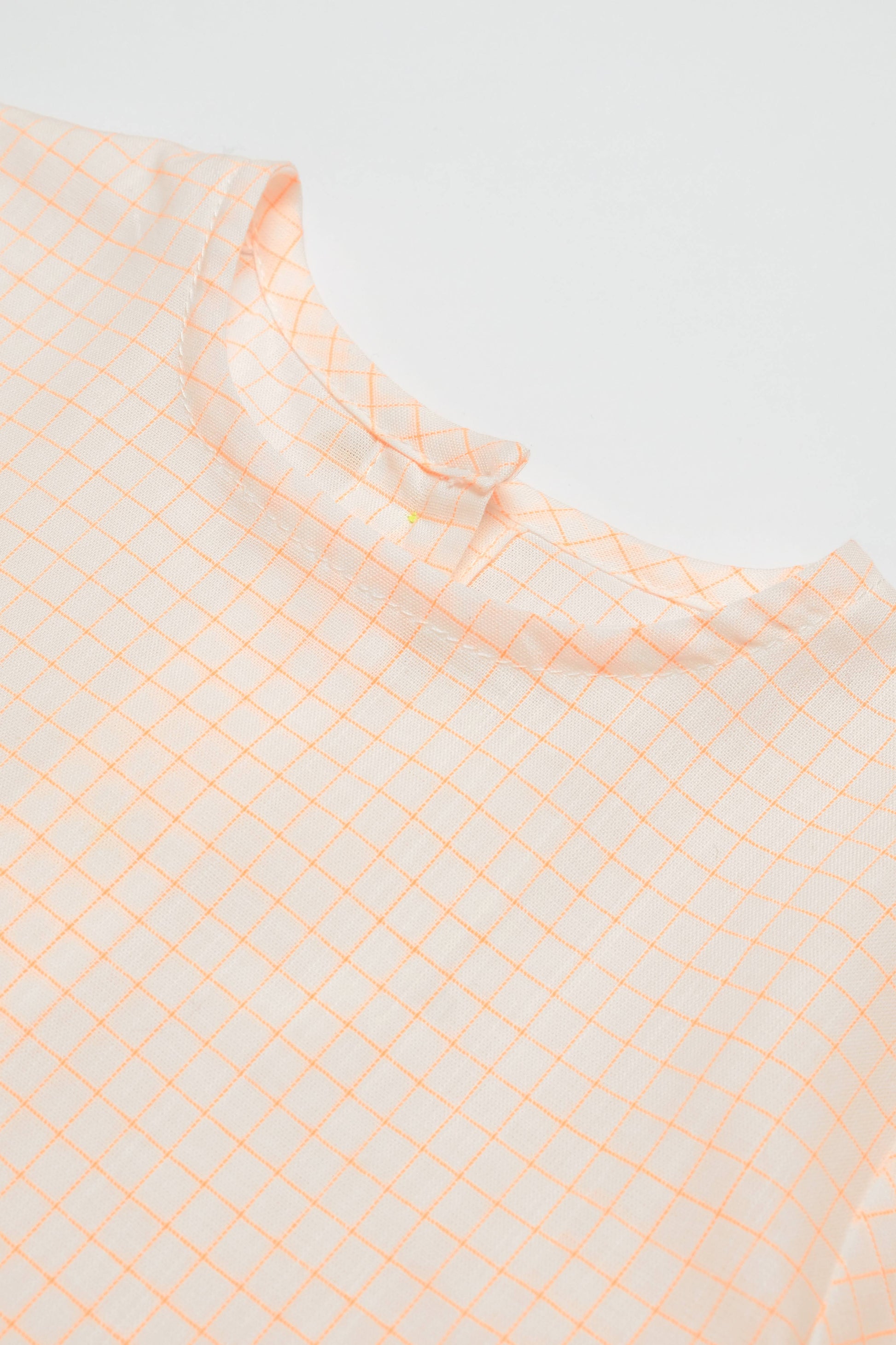 maglietta_maniche_corte_bambina_in_cotone_ccolore_arancione